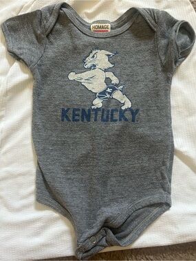 Homage Kentucky Wildcats Baby Onesie - Size 6-12 Months
